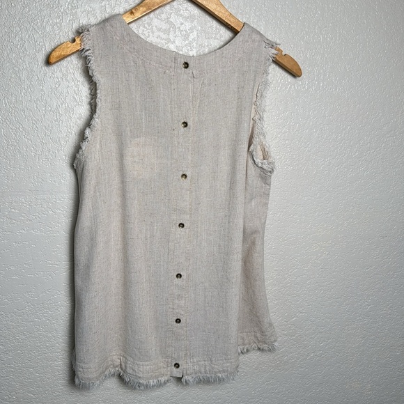 Umgee Women's Small Oatmeal Tan Sleeveless Top Raw Hem Linen Blend Button Back - Picture 2 of 5